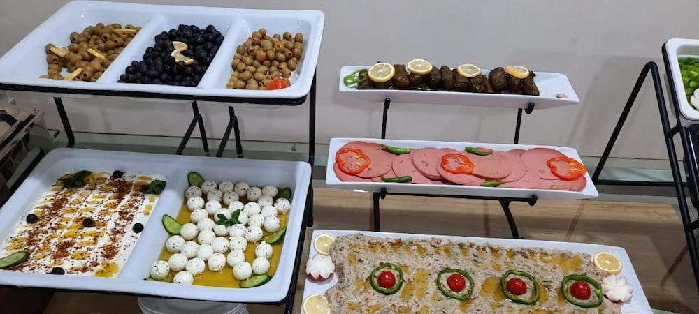 Hayat Al Hotel 3*