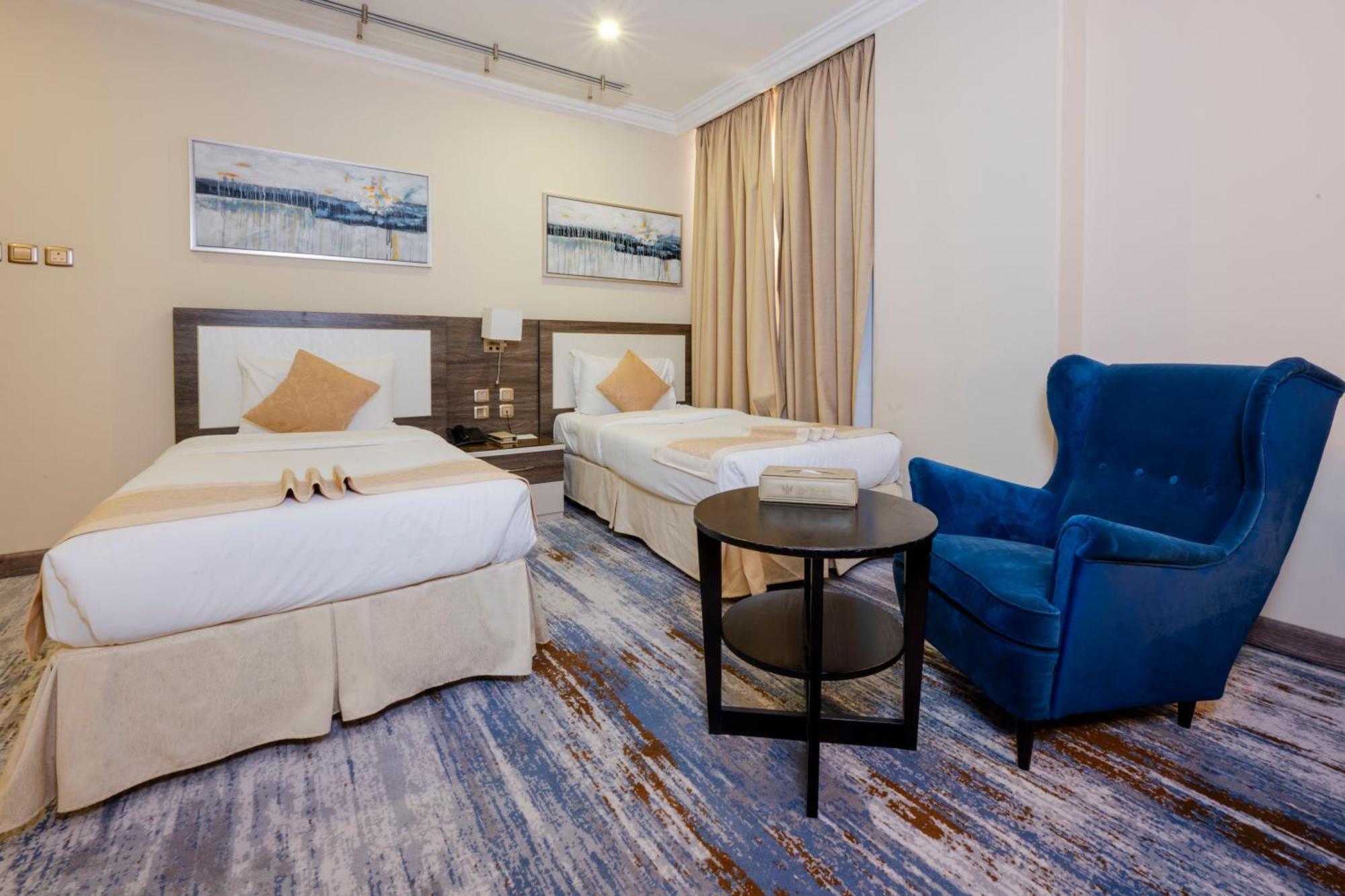 حياة 3* الرياض