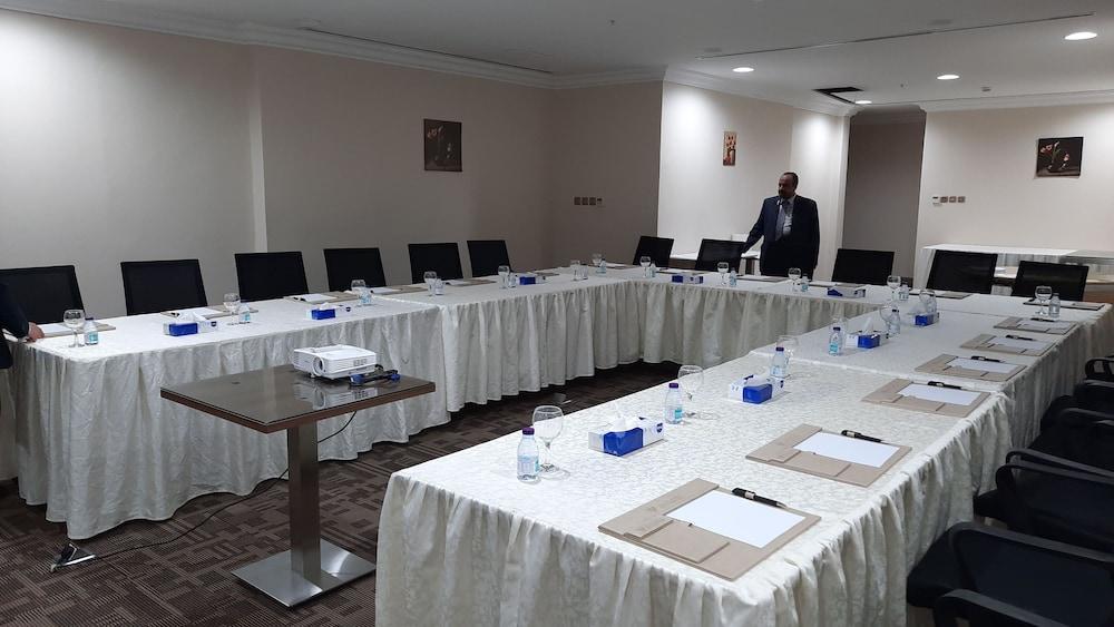 Hotel Hayat Al